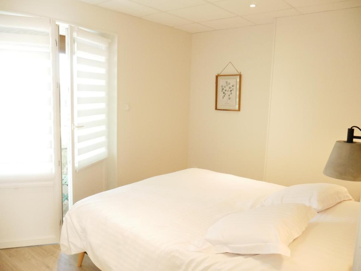 Appartement Avec Chambre - Entree Spa Incluse Бурбон-Лансі Екстер'єр фото