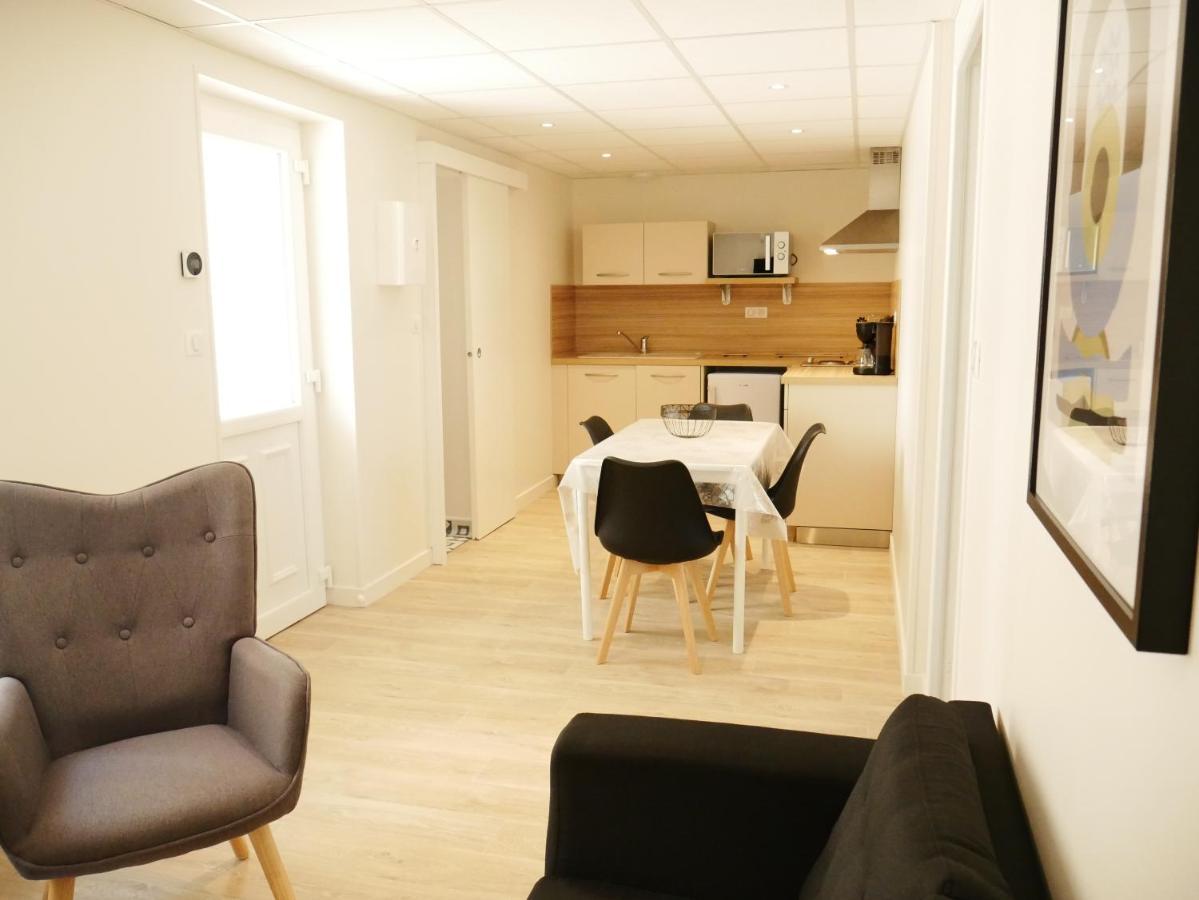 Appartement Avec Chambre - Entree Spa Incluse Бурбон-Лансі Екстер'єр фото